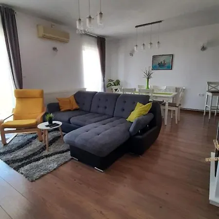 Apartman Ana & Marta Senj  Esterno foto