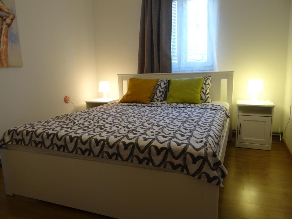 Apartman Ana & Marta *